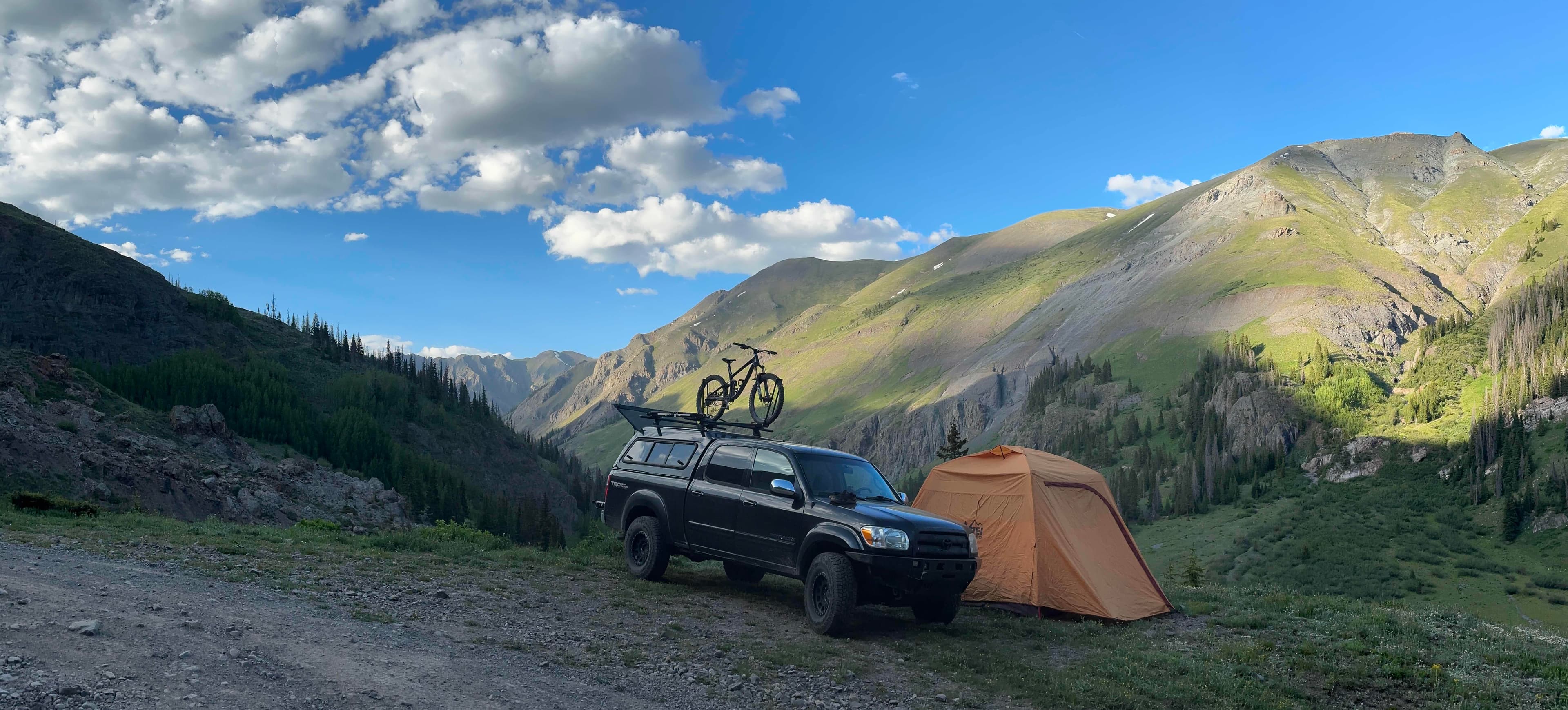 Tundra truck with camping platform